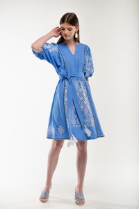 Жіноча сукня блакитного кольору з білою вишивкою, XL/XXL