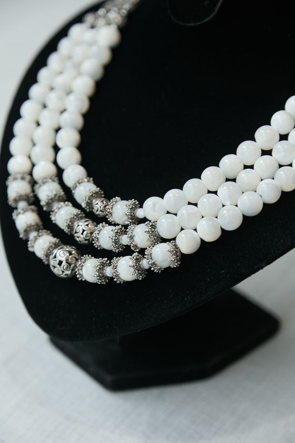 Necklace made of natural stones and mother-of-pearl