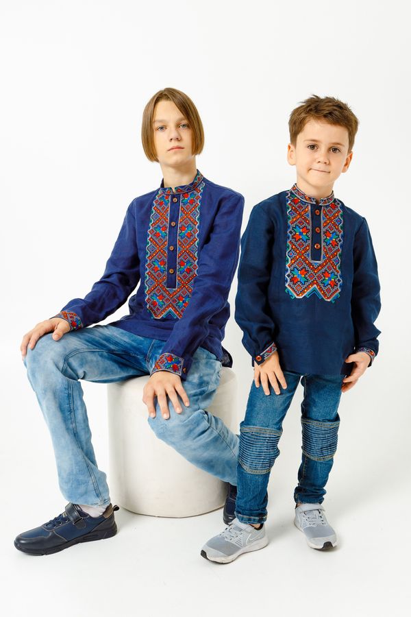 Boys' Embroidered Shirt in Dark Blue Color on Buttons, 152