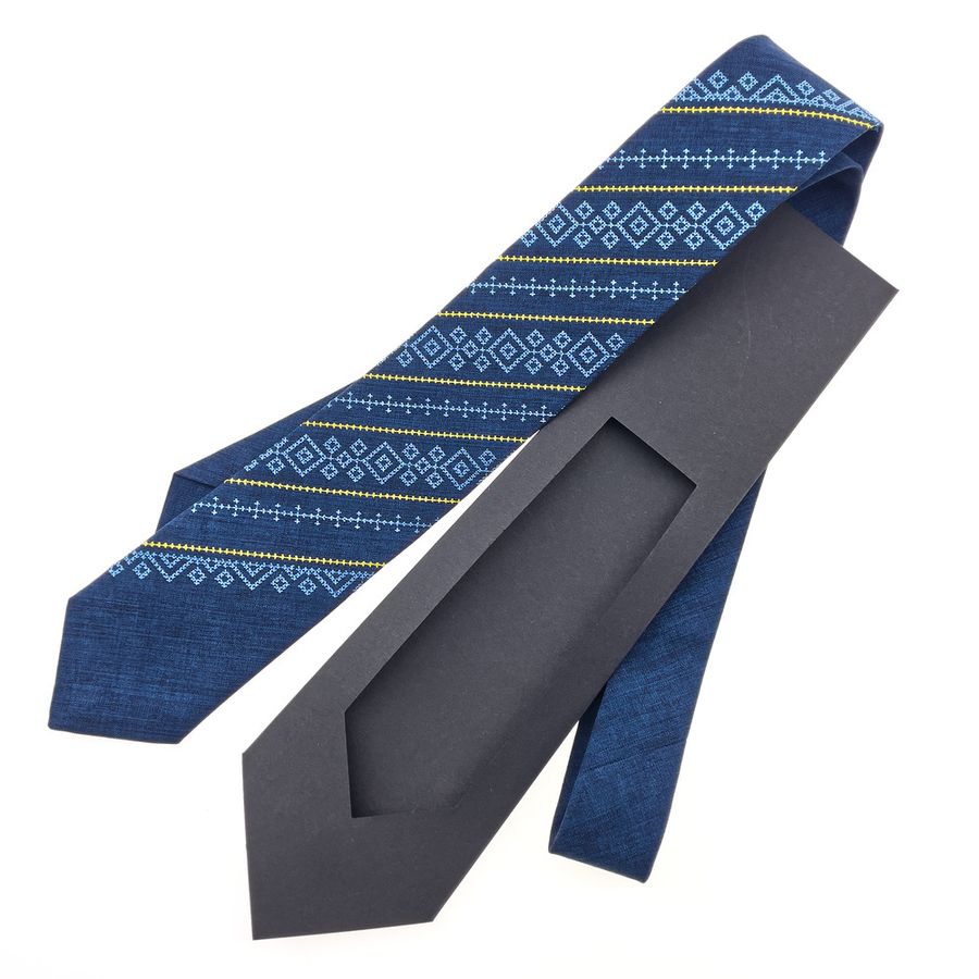 Blue tie with a yellow and blue diagonal pattern