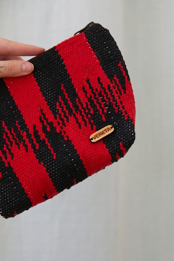 Cosmetic bag in red and black