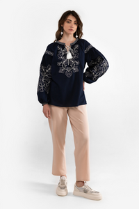 Women's embroidered shirt in blue with beige embroidery, XS/S