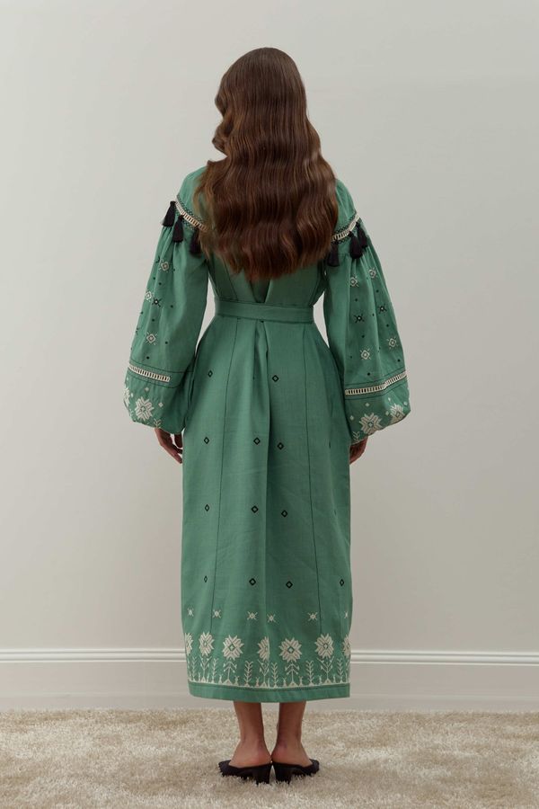 &laquo;Oria&raquo; embroidered dress, mint, S