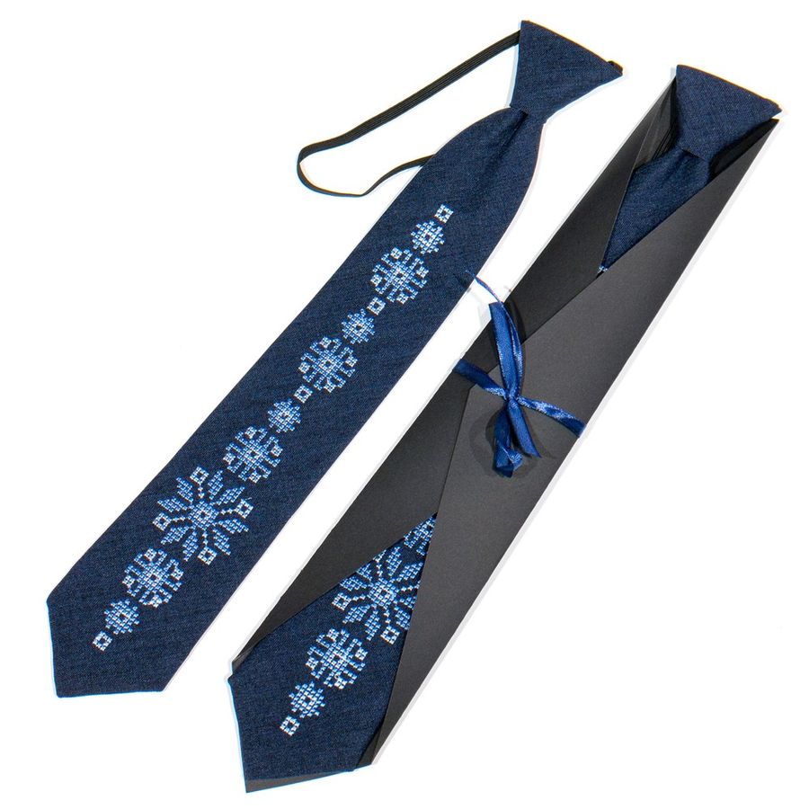 Teenage embroidered tie