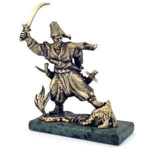 Statuette "Cossack with two shawls"