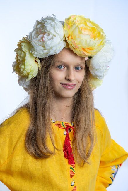 Head Crown with White and Yellow Peonies