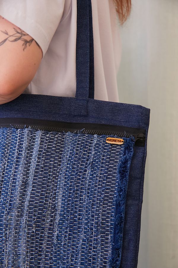 Denim woven shopper