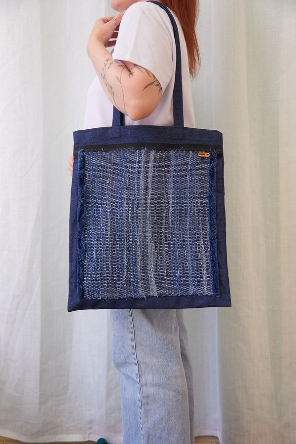 Denim woven shopper