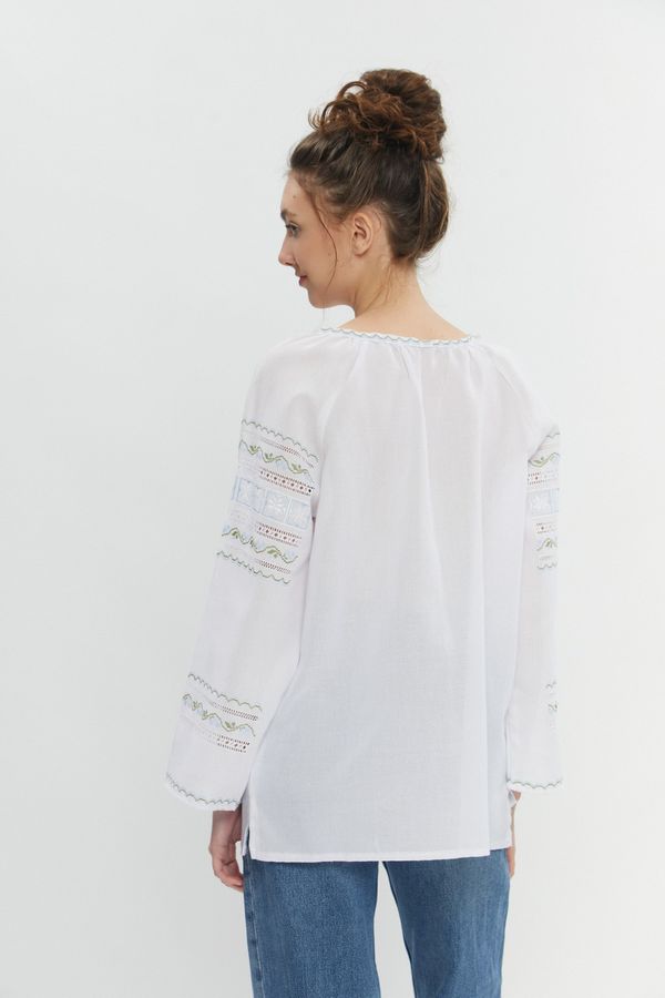 Women's handmade embroidered shirt