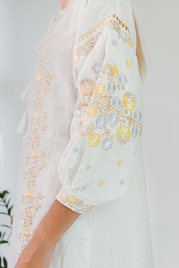 Women's White Dress with Golden Embroidery, M