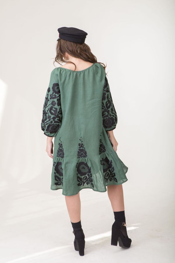 Linen Green Color Dress with Black Embroidery, S