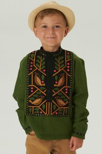 Green embroidered shirt for a boy, 122