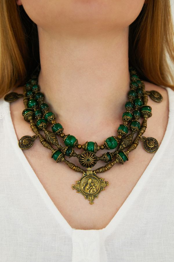 Emerald chrysocolla necklace with ribbons