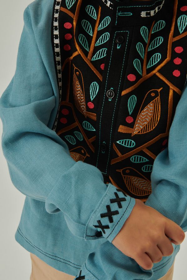 Blue embroidered shirt for boy, 128