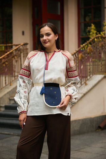 Women's embroidery &ldquo;Dniprovshchyna&rdquo;, 42