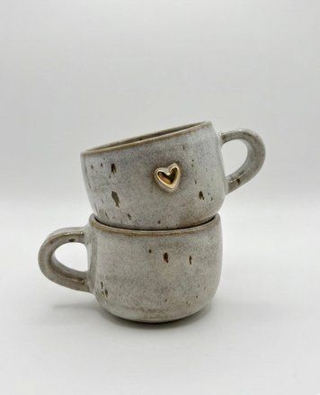 Cup with a gold heart, 230 ml