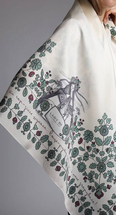 Kerchief "Rue in white color"