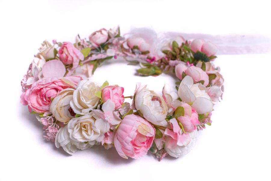 White and Pink Roses Wreath