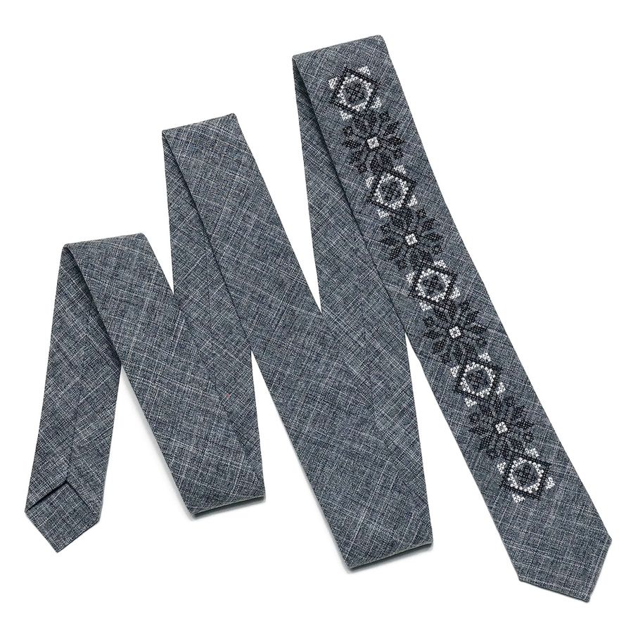 Вузька вишита краватка