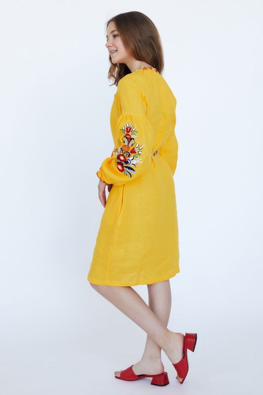 Embroidered dress for a girl, yellow linen, 116