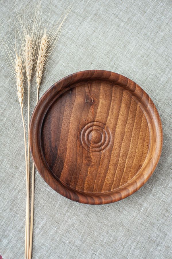 Walnut Wooden Plate