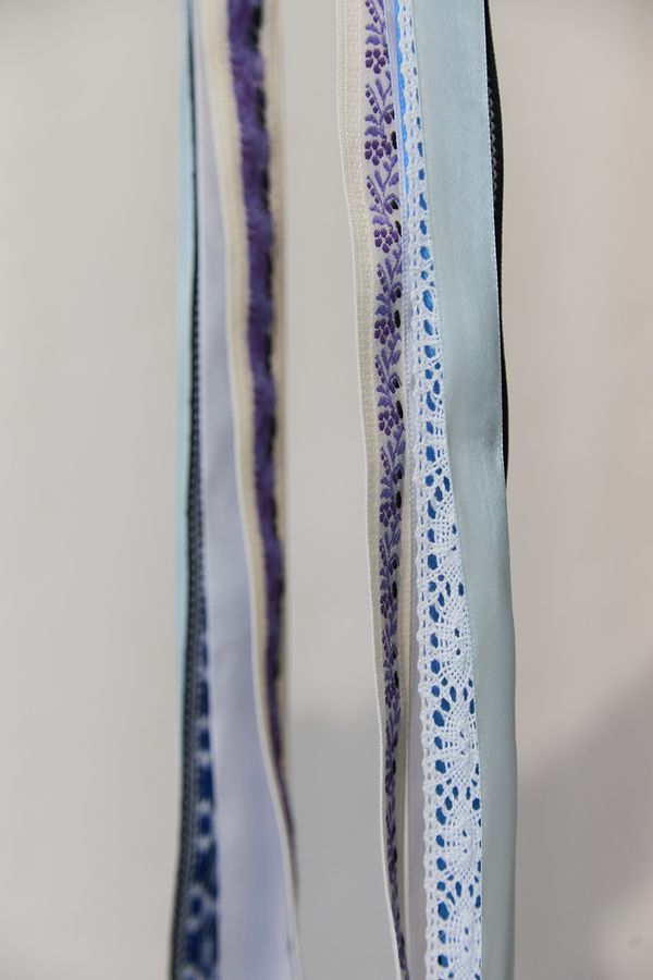 White and blue headband, for children