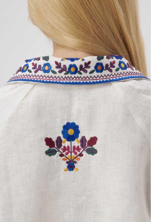 Women&rsquo;s cream-coloured linen vyshyvanka with blue flowers, &lsquo;Yavorivska&rsquo;, XS