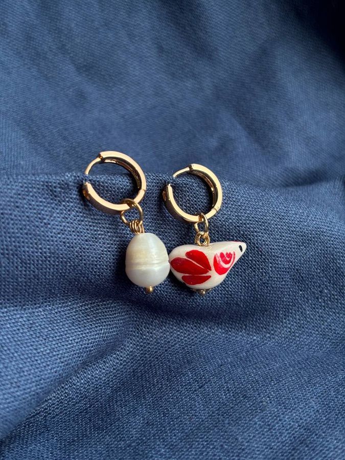&ldquo;The Chicken and Her Egg&rdquo; Earrings