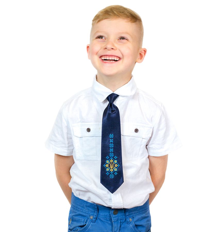 Вишита краватка для хлопчика з тризубом