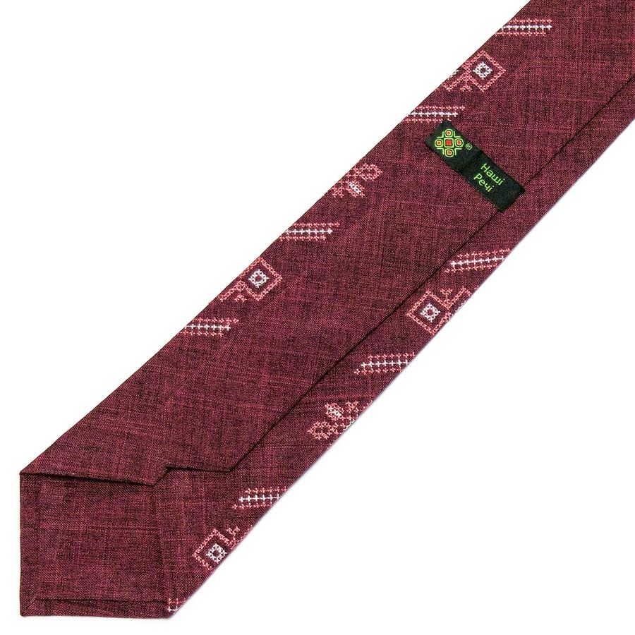 Краватка бордового кольору з вишивкою