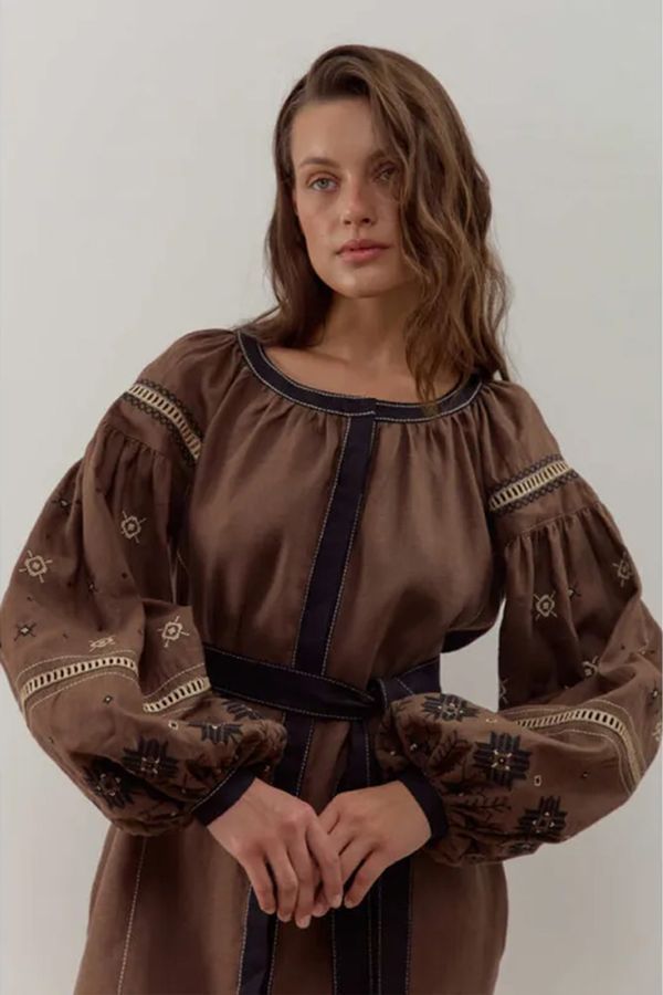 &laquo;Oria&raquo; embroidered dress, brown, M